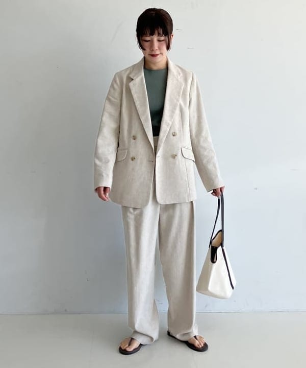 SAKAIさんの「BEAMS WOMEN｜【別注】TICCA / ソリッド リネン ダブル ジャケット」を使ったコーディネート