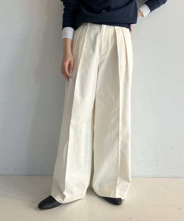 SAKAIさんの「BEAMS WOMEN｜AK+1 / ロゴ スウェット プルオーバー」を使ったコーディネート