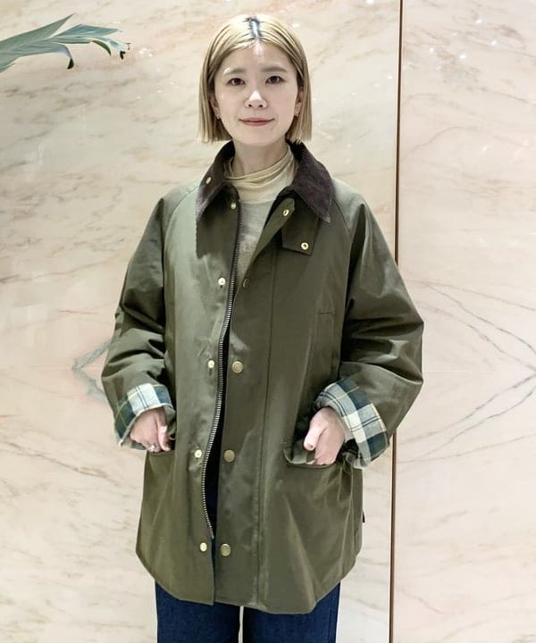 AONO SHIKAMAさんの「BEAMS WOMEN｜【別注】Barbour / BEDALE ジャケット」を使ったコーディネート