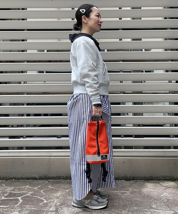 コウリキ　マミさんの「BEAMS WOMEN｜BAG'n'NOUN / SPORTS CHEERSAC」を使ったコーディネート