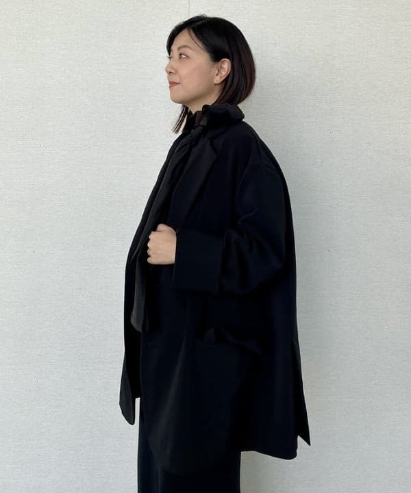 住吉　明佳さんの「BEAMS WOMEN｜オーガンジー リボンブラウス」を使ったコーディネート