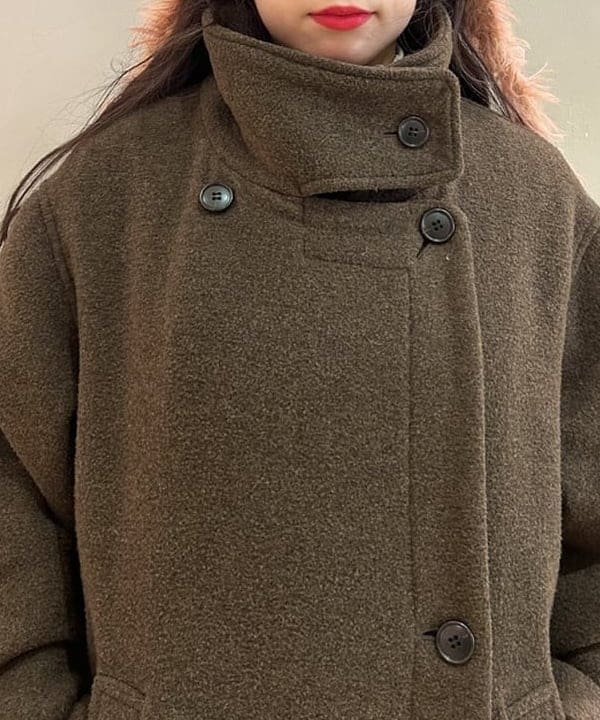 オカベ　アヤカさんの「BEAMS WOMEN｜パターンチェック バッグ」を使ったコーディネート
