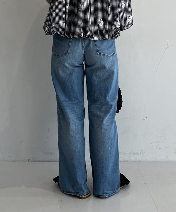 Ito_ririkaさんの「BEAMS WOMEN｜upper hights / LAZY NIECE デニムパンツ」を使ったコーディネート