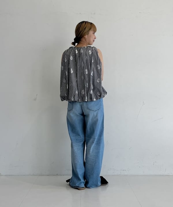 Ito_ririkaさんの「BEAMS WOMEN｜upper hights / LAZY NIECE デニムパンツ」を使ったコーディネート