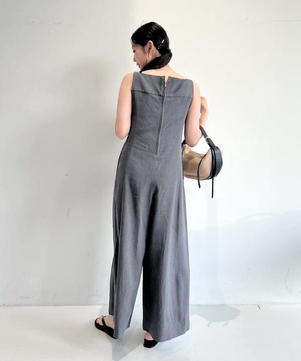 隈元 楓さんの「BEAMS WOMEN｜AK+1 /  リネン混 オールインワン」を使ったコーディネート