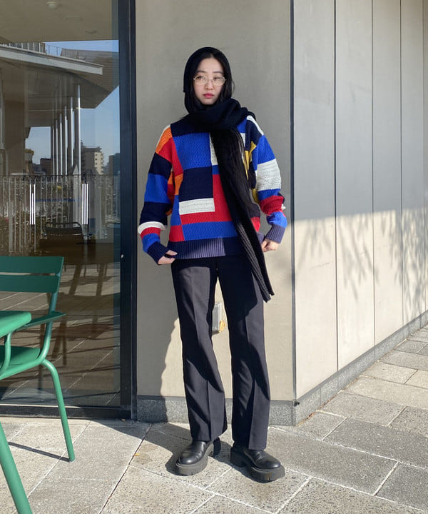 ayaさんの「BEAMS WOMEN｜クレイジークルーネック ニット」を使ったコーディネート