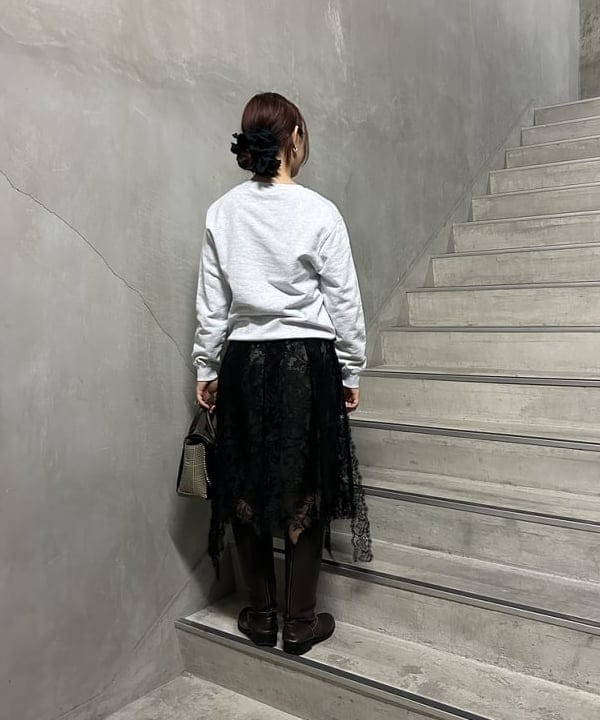 SAEさんの「BEAMS WOMEN｜【別注】GOOD ROCK SPEED / FORD スウェット」を使ったコーディネート