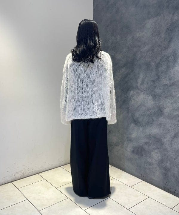 高木 菜央さんの「BEAMS WOMEN｜リブ タートルネックニット」を使ったコーディネート