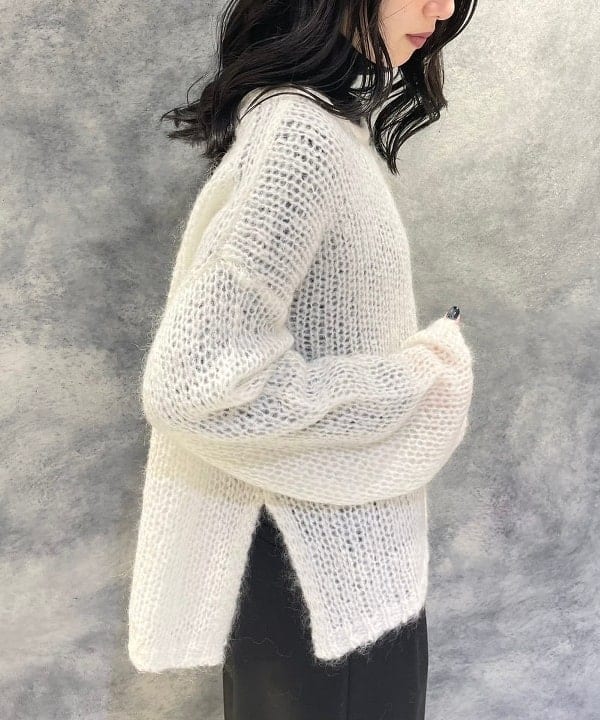 高木 菜央さんの「BEAMS WOMEN｜リブ タートルネックニット」を使ったコーディネート