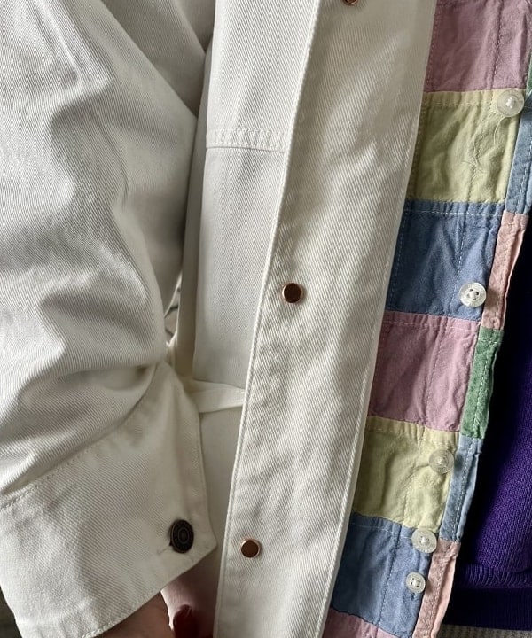 高遠 恒巳さんの「BEAMS WOMEN｜L.L.Bean / 別注 Deep Bottom Leather Handle Zip Tote L」を使ったコーディネート