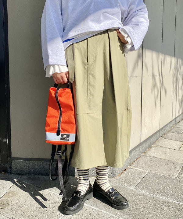 EMORIさんの「BEAMS WOMEN｜HAVERSACK / ハイゲージ 裏毛 フーデット パーカー」を使ったコーディネート