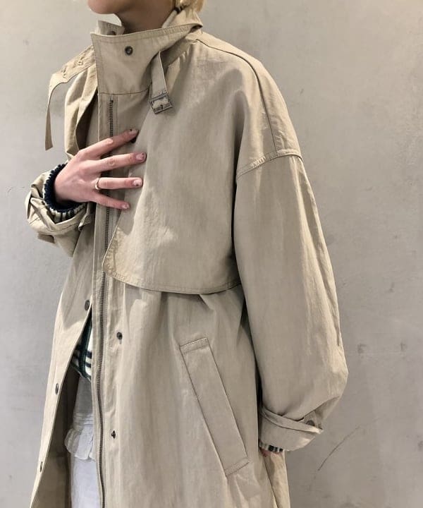 amaさんの「BEAMS WOMEN｜ストラップ スタンドカラー コート」を使ったコーディネート