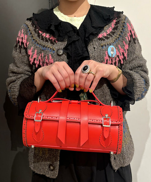 sakuraさんの「BEAMS WOMEN｜シアー ラッフル ブラウス」を使ったコーディネート