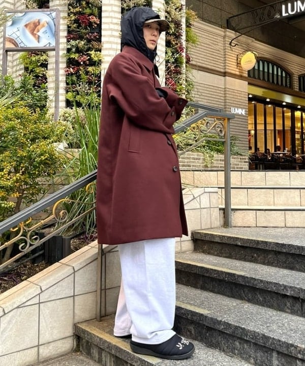 菊田 悠さんの「BEAMS WOMEN｜フリース ステンカラー コート」を使ったコーディネート
