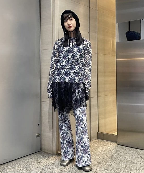 マツド ユメカさんの「BEAMS WOMEN｜HICOSAKA / Cable Hat」を使ったコーディネート