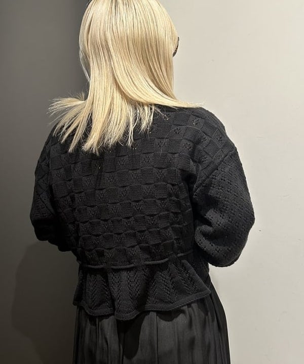 安藤 菜央さんの「BEAMS WOMEN｜NAPRON / 別注 レース ミニ ペイシェント バッグ」を使ったコーディネート