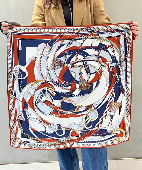 CHIHIROさんの「BEAMS WOMEN｜GIANNI NOTARO / NEW フレーム バケット バッグ」を使ったコーディネート