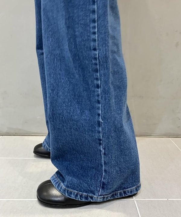 CHIHIROさんの「BEAMS WOMEN｜GIANNI NOTARO / NEW フレーム バケット バッグ」を使ったコーディネート