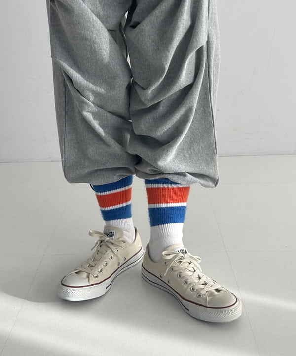 清水 彩乃さんの「BEAMS WOMEN｜【別注】GREGORY / メッシュ NICE DAY」を使ったコーディネート