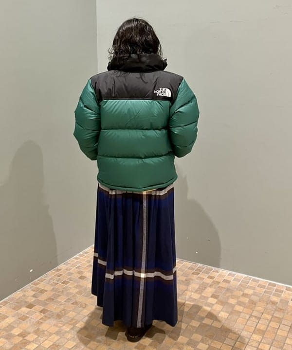 坂本 有佳子さんの「BEAMS WOMEN｜【別注】WAREHOUSE & CO. / カットオフ スウェット」を使ったコーディネート