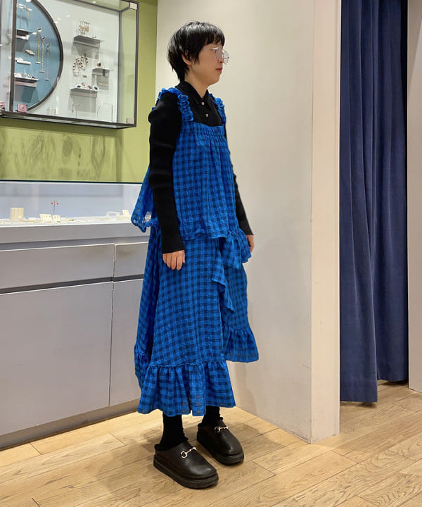 キホさんの「BEAMS WOMEN｜リブ ニット ポロ」を使ったコーディネート