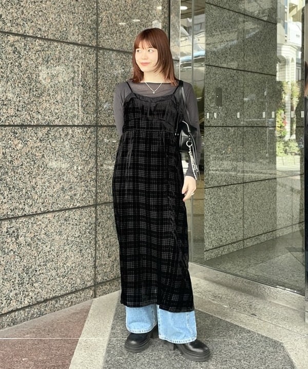 田中 里実さんの「BEAMS WOMEN｜ジャカード ナカワタ スタンドカラー ブルゾン」を使ったコーディネート