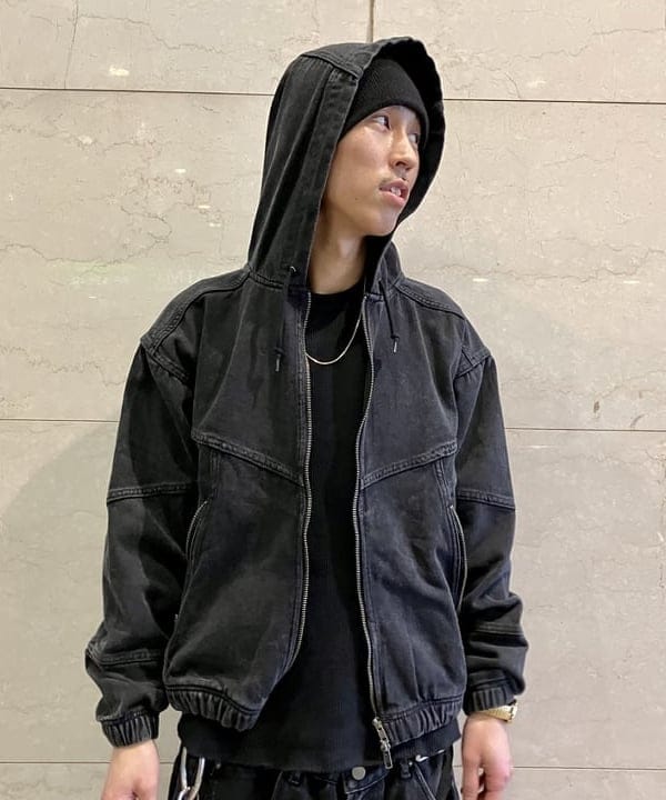 西村 光平さんの「BEAMS WOMEN｜ユーズド加工 レザー ショートブルゾン」を使ったコーディネート