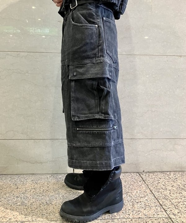 西村 光平さんの「BEAMS WOMEN｜ユーズド加工 レザー ショートブルゾン」を使ったコーディネート