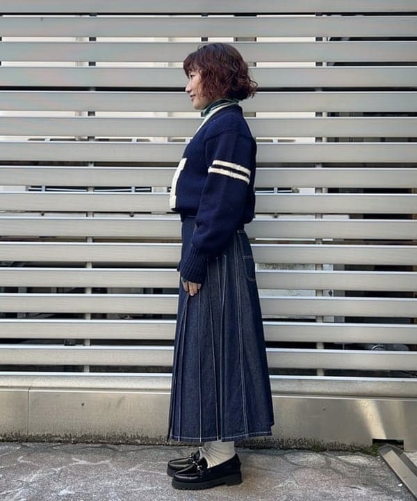 まつむさんの「BEAMS WOMEN｜ラップ プリーツ スカート」を使ったコーディネート