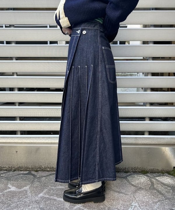 まつむさんの「BEAMS WOMEN｜ラップ プリーツ スカート」を使ったコーディネート