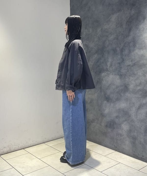 高木 菜央さんの「BEAMS WOMEN｜シンプル ボートネックニット .M」を使ったコーディネート