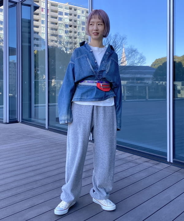 Kaoru Sakumaさんの「BEAMS WOMEN｜【別注】BUZZ RICKSON’s / USED DENIM PULLOVER」を使ったコーディネート