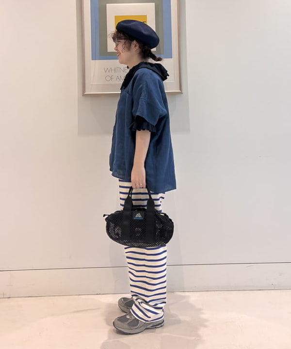 かわい みづきさんの「BEAMS WOMEN｜【別注】GREGORY / メッシュ PONY BAG」を使ったコーディネート