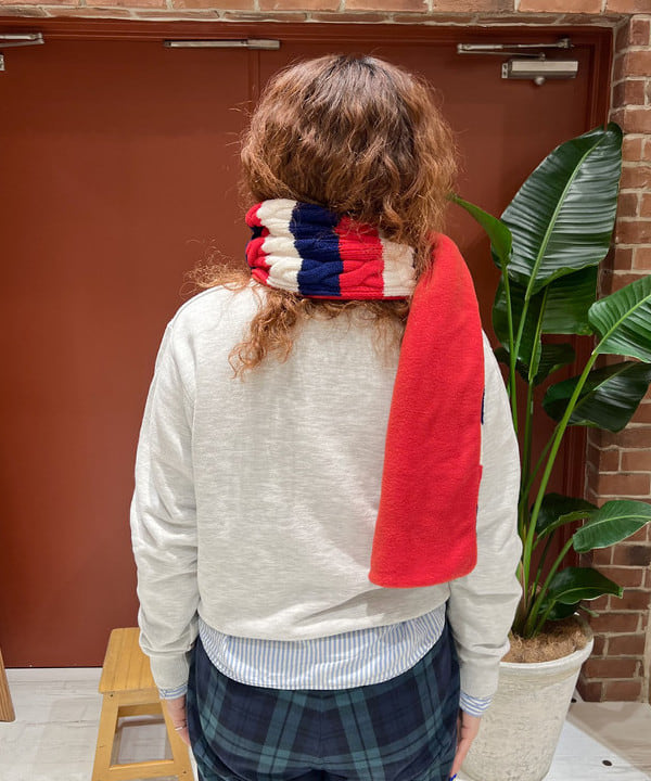 エノモト アミさんの「BEAMS WOMEN｜【別注】GOOD ROCK SPEED / カレッジ クルー スウェット」を使ったコーディネート