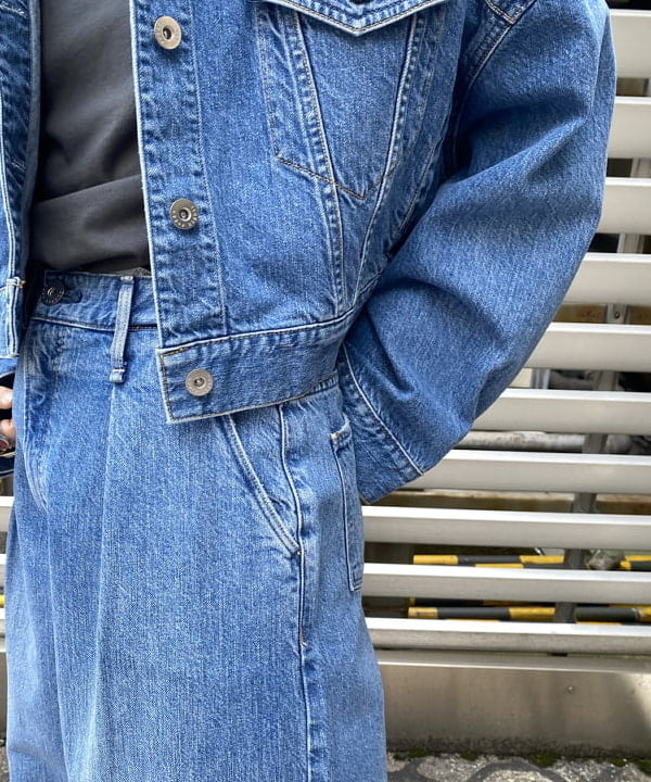 オカモト ミサキさんの「BEAMS WOMEN｜【別注】upper hights / THE SHORT デニムジャケット」を使ったコーディネート