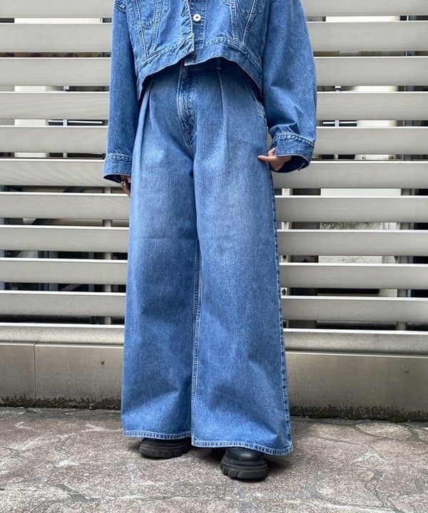 オカモト ミサキさんの「BEAMS WOMEN｜【別注】upper hights / THE SHORT デニムジャケット」を使ったコーディネート