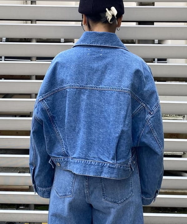 オカモト ミサキさんの「BEAMS WOMEN｜【別注】upper hights / THE SHORT デニムジャケット」を使ったコーディネート