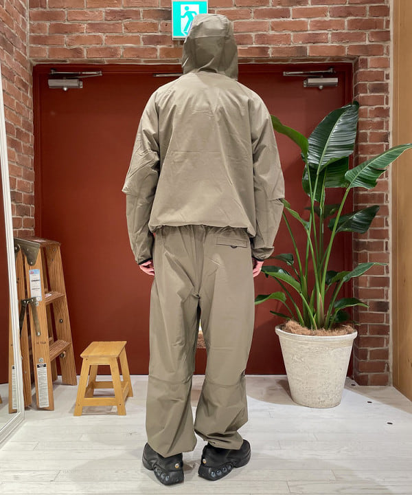 佐藤 優さんの「BEAMS WOMEN｜BEAMS / ルーズ ビーニー」を使ったコーディネート