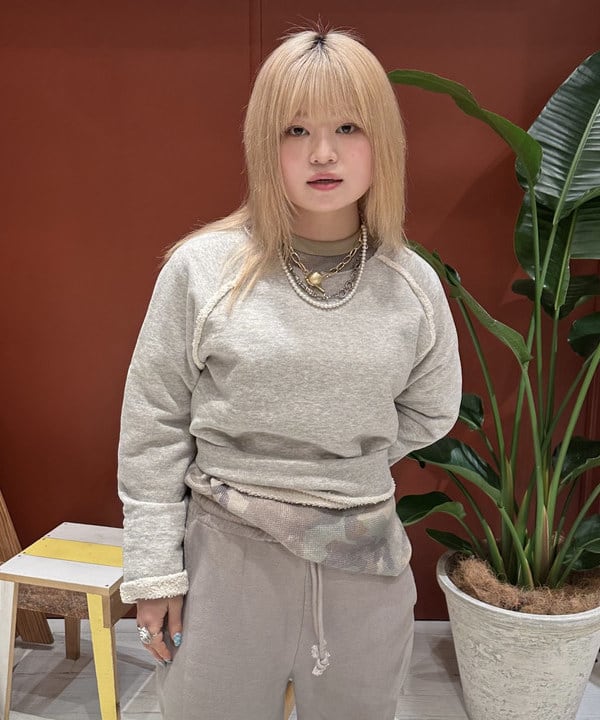 竹村 澄玲さんの「BEAMS WOMEN｜プリント サーマル クルーネック Tシャツ」を使ったコーディネート