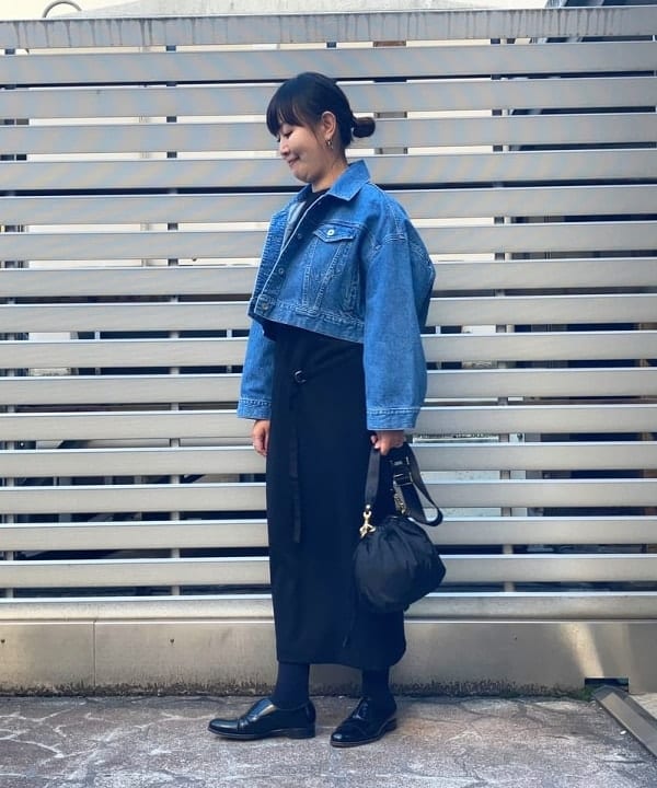 藤井 裕実子さんの「BEAMS WOMEN｜【別注】upper hights / THE SHORT デニムジャケット」を使ったコーディネート