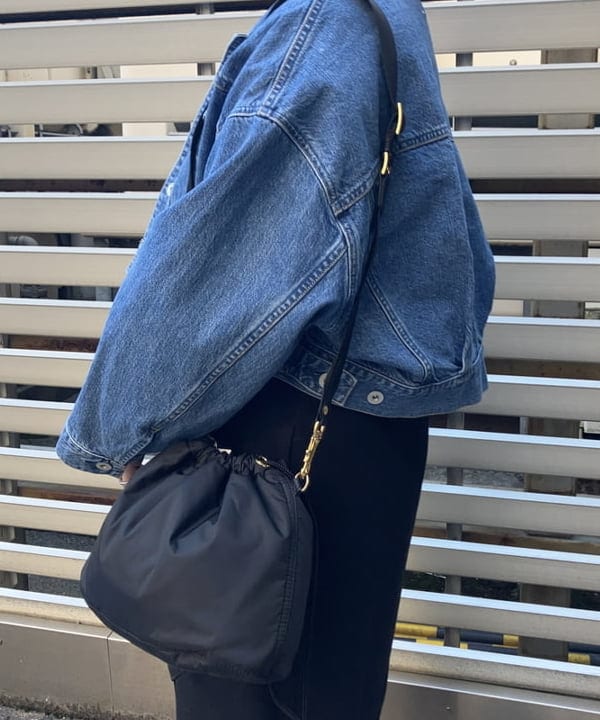 藤井 裕実子さんの「BEAMS WOMEN｜【別注】upper hights / THE SHORT デニムジャケット」を使ったコーディネート