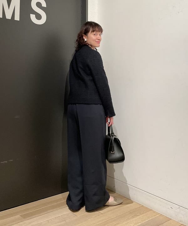 IZUMI MAYUMIさんの「BEAMS WOMEN｜ツイード クルーネック ジャケット＊」を使ったコーディネート