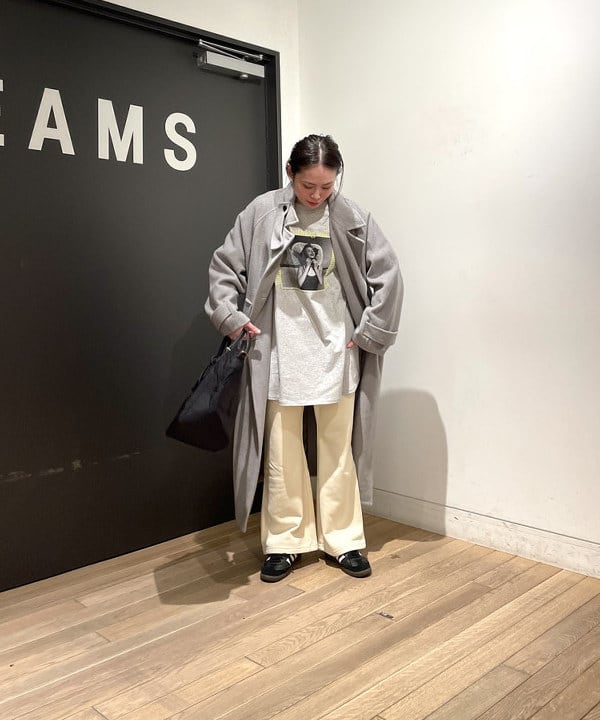 鈴木 亜美さんの「BEAMS WOMEN｜【別注】GOOD ROCK SPEED / Life Ponch Tシャツ」を使ったコーディネート