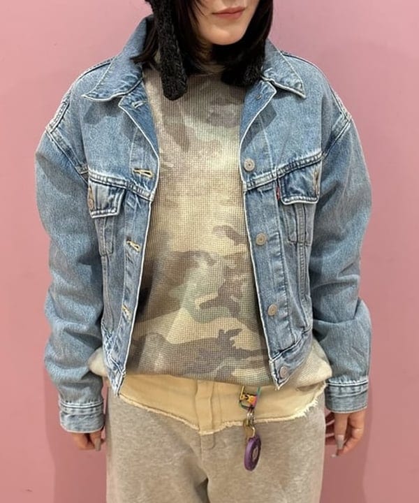ケミオさんの「BEAMS WOMEN｜プリント サーマル クルーネック Tシャツ」を使ったコーディネート