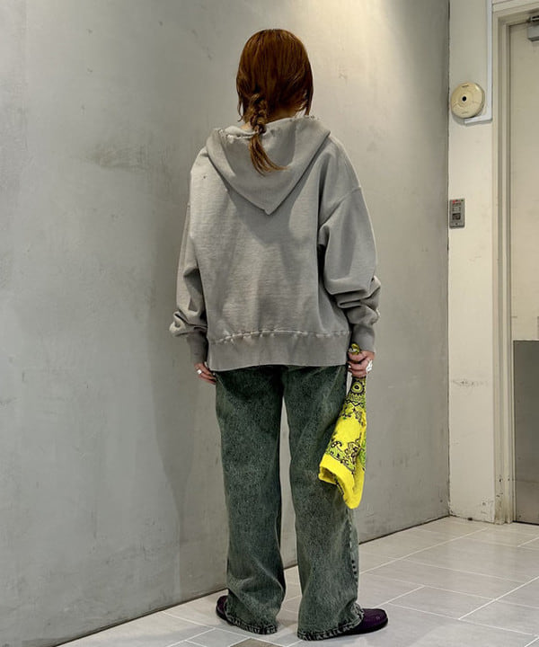 ナツハさんの「BEAMS WOMEN｜BEAMS BOY / イレギュラー バンダナ バッグ」を使ったコーディネート