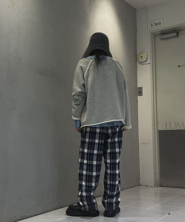須賀さんの「BEAMS WOMEN｜【別注】Marmot / プリマロフト ジャケット」を使ったコーディネート