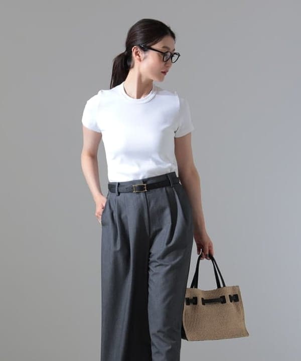 隈元 楓さんの「BEAMS WOMEN｜ポプリン 2タックパンツ」を使ったコーディネート