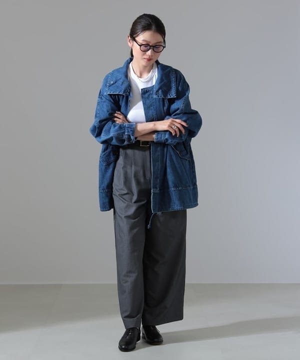 隈元 楓さんの「BEAMS WOMEN｜ポプリン 2タックパンツ」を使ったコーディネート