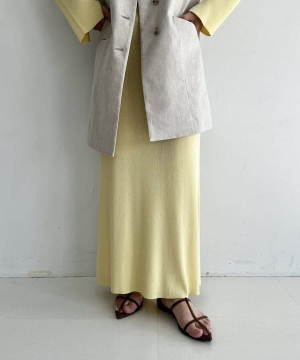 Ito_ririkaさんの「BEAMS WOMEN｜【別注】TICCA / ソリッド リネン ロング ジレ」を使ったコーディネート