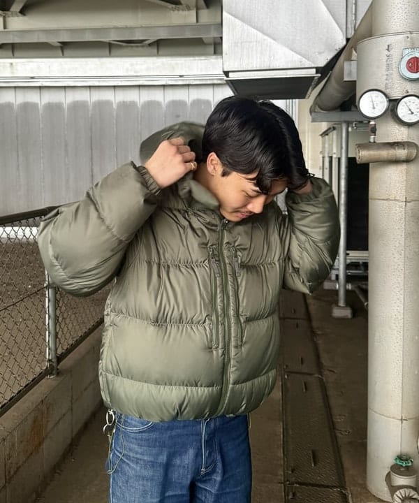 川崎 駿希さんの「BEAMS WOMEN｜Dermizax (TM) リバーシブル ダウンジャケット」を使ったコーディネート